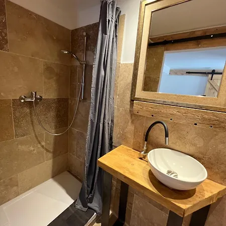 Pierrange Апартаменты