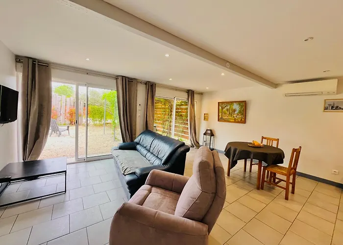 Apartman Pierrange Grillon
